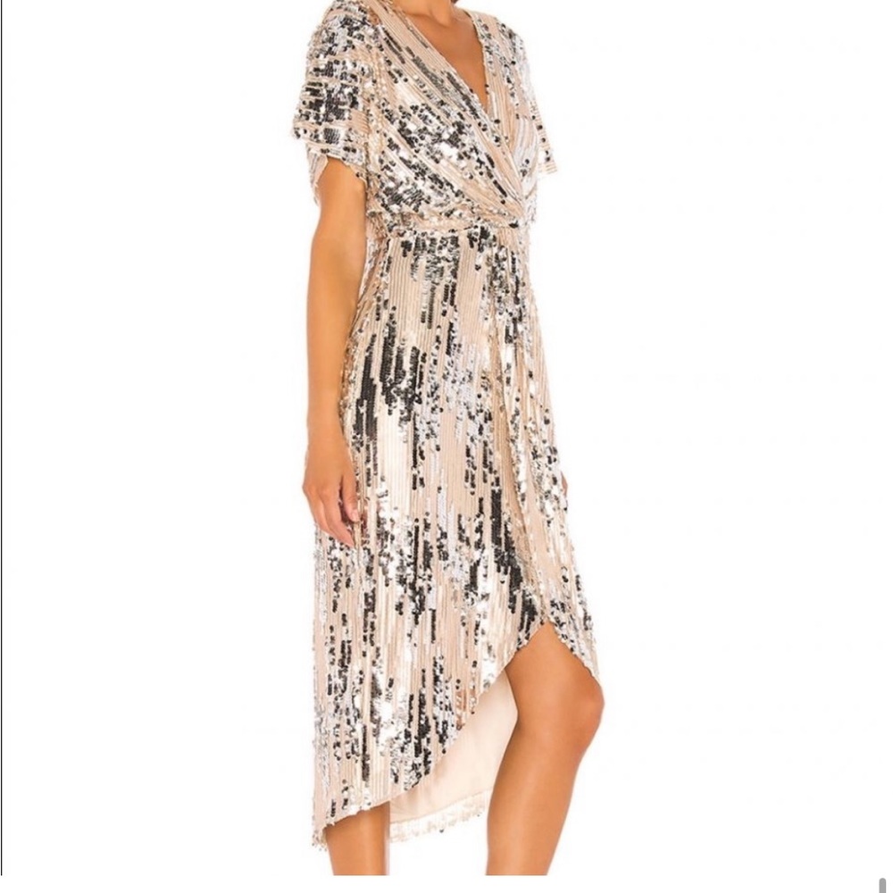 Astr the Label PALOMA METALLIC MIDI DRESS